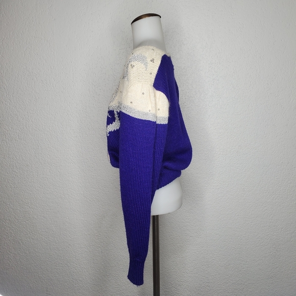 Vintage - Jaclyn Smith | Beaded V- Neck Pullover - Picture 3 of 8